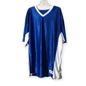 men's athletic shirt